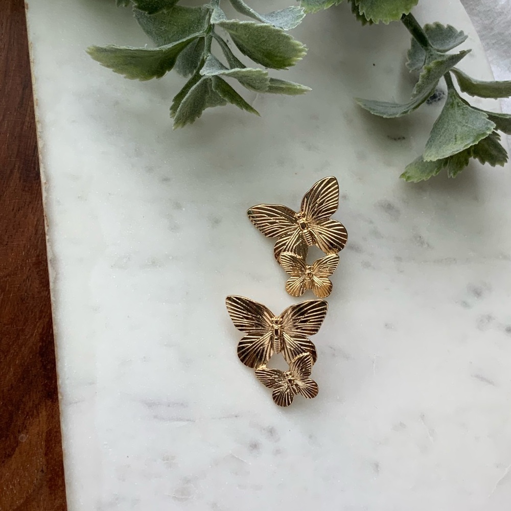 The Rose - Detailed Butterfly Double Drop Earrings - Picture 6 of 7